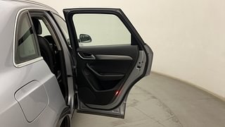 Used 2017 Audi Q3 35 TDI quattro Technology Diesel Automatic interior RIGHT REAR DOOR OPEN VIEW