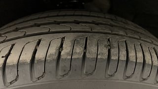 Used 2017 Audi Q3 35 TDI quattro Technology Diesel Automatic tyres LEFT FRONT TYRE TREAD VIEW