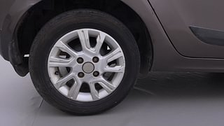 Used 2018 Tata Tiago [2016-2020] Revotron XZ Petrol Manual tyres RIGHT REAR TYRE RIM VIEW