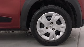 Used 2020 Renault Kwid RXL Petrol Manual tyres RIGHT FRONT TYRE RIM VIEW