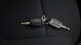 Used 2020 Renault Kwid RXL Petrol Manual extra CAR KEY VIEW