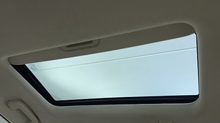 Used 2024 Mahindra XUV 3XO AX5 1.2 Petrol AT Petrol Automatic top_features Sunroof