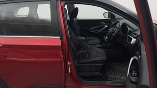 Used 2020 MG Motors Hector 2.0 Sharp Dual Tone Diesel Manual interior RIGHT SIDE FRONT DOOR CABIN VIEW