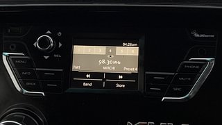Used 2016 Mahindra KUV100 [2015-2017] K8 5 STR Petrol Manual top_features Integrated (in-dash) music system