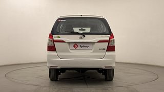 Used 2016 Toyota Innova [2013-2016] 2.5 G 7 STR Diesel Manual exterior BACK VIEW