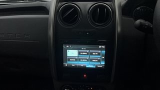 Used 2018 Renault Duster RXS PetroL Petrol Manual interior MUSIC SYSTEM & AC CONTROL VIEW