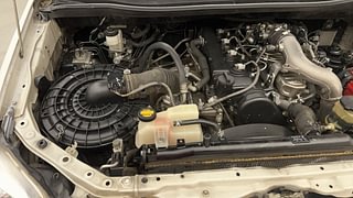 Used 2016 Toyota Innova [2013-2016] 2.5 G 7 STR Diesel Manual engine ENGINE RIGHT SIDE VIEW