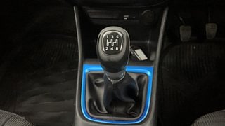 Used 2022 Tata Punch Creative Dual Tone Petrol Manual interior GEAR  KNOB VIEW