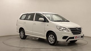 Used 2016 Toyota Innova [2013-2016] 2.5 G 7 STR Diesel Manual exterior RIGHT FRONT CORNER VIEW