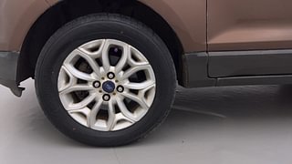 Used 2016 Ford EcoSport Titanium 1.5L TDCi Diesel Manual tyres LEFT FRONT TYRE RIM VIEW