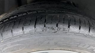 Used 2021 Ford Freestyle [2017-2021] Titanium 1.2 Petrol Manual tyres RIGHT REAR TYRE TREAD VIEW