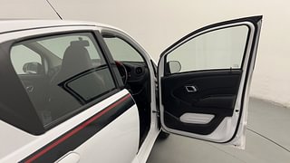 Used 2019 Datsun Redi-GO [2015-2019] T(O) 1.0L Limited Edition Petrol Manual interior RIGHT FRONT DOOR OPEN VIEW