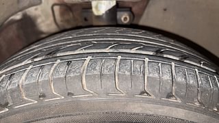 Used 2012 Volkswagen Polo Trendline 1.2L (P) Petrol Manual tyres RIGHT FRONT TYRE TREAD VIEW
