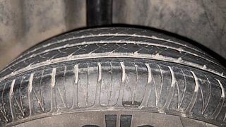 Used 2012 Volkswagen Polo Trendline 1.2L (P) Petrol Manual tyres RIGHT REAR TYRE TREAD VIEW
