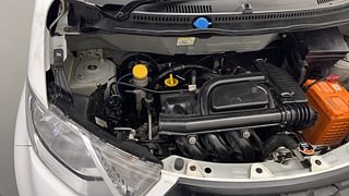 Used 2019 Datsun Redi-GO [2015-2019] T(O) 1.0L Limited Edition Petrol Manual engine ENGINE RIGHT SIDE VIEW