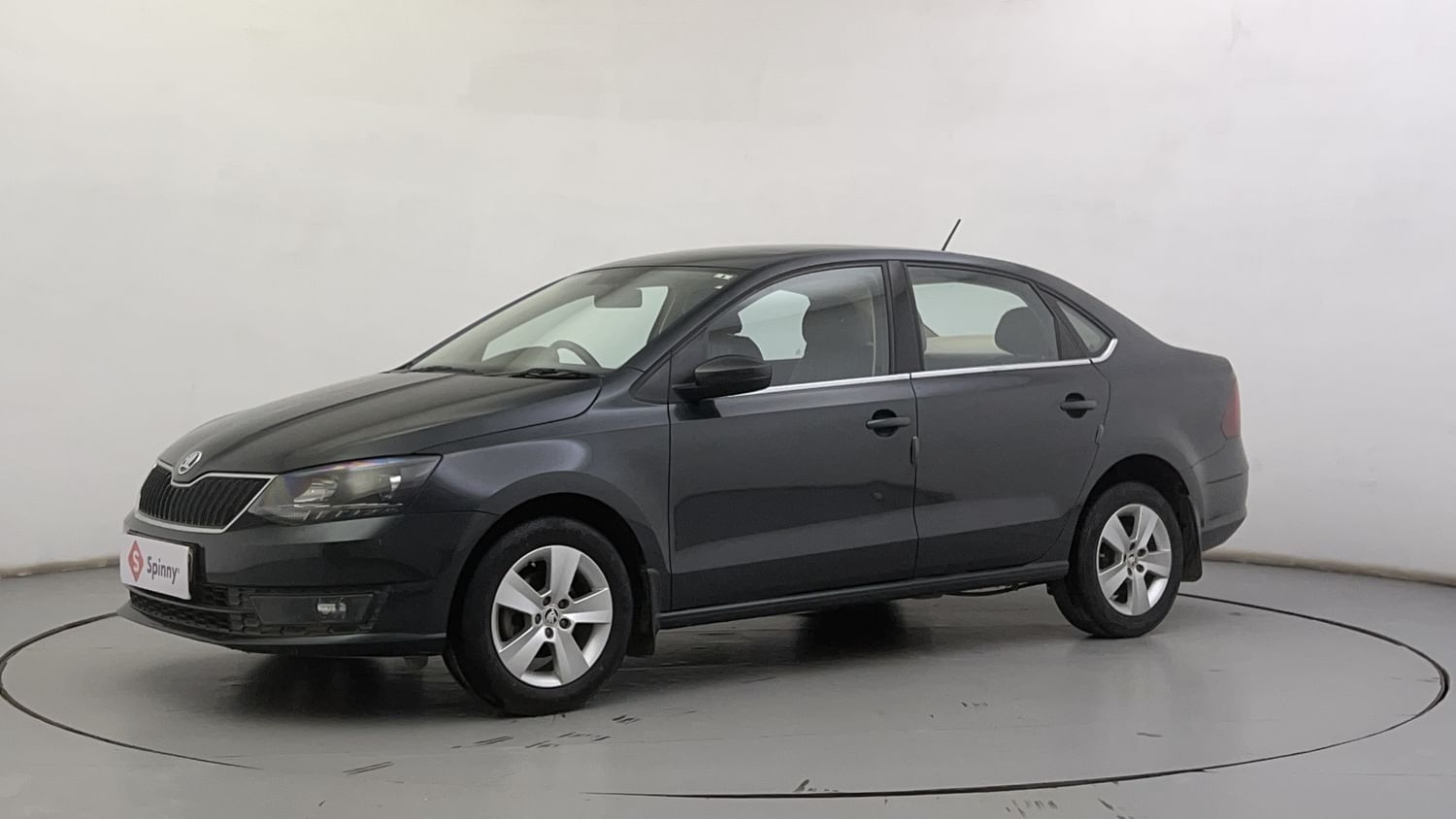 LEFT FRONT CORNER VIEW