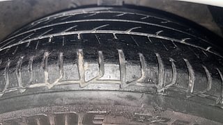 Used 2016 Hyundai Fluidic Verna 4S [2015-2018] 1.6 VTVT SX Petrol Manual tyres RIGHT FRONT TYRE TREAD VIEW