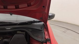 Used 2012 Volkswagen Polo Trendline 1.2L (P) Petrol Manual engine ENGINE LEFT SIDE HINGE & APRON VIEW