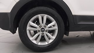 Used 2016 Hyundai Creta [2015-2018] 1.6 SX Plus Petrol Petrol Manual tyres RIGHT REAR TYRE RIM VIEW