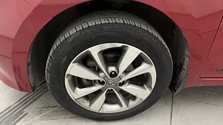 Used 2015 Hyundai Elite i20 Asta 1.2 Petrol Manual tyres LEFT FRONT TYRE RIM VIEW