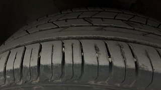 Used 2015 Hyundai Elite i20 Asta 1.2 Petrol Manual tyres LEFT FRONT TYRE TREAD VIEW