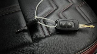 Used 2019 Datsun Redi-GO [2015-2019] T(O) 1.0L Limited Edition Petrol Manual extra CAR KEY VIEW