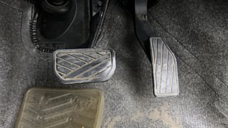 Used 2019 Maruti Suzuki Ignis Delta AMT Petrol Petrol Automatic interior PEDALS VIEW