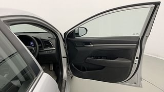 Used 2017 Hyundai Elantra [2016-2022] 2.0 SX(O) AT Petrol Automatic interior RIGHT FRONT DOOR OPEN VIEW