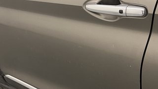 Used 2019 Maruti Suzuki XL6 Alpha AT Petrol Petrol Automatic dents MINOR SCRATCH