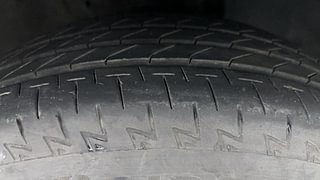 Used 2018 Maruti Suzuki Ignis Zeta AMT Petrol Petrol Automatic tyres RIGHT FRONT TYRE TREAD VIEW
