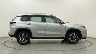 Used 2023 Toyota Urban Cruiser Hyryder V Hybrid Hybrid Automatic exterior RIGHT SIDE VIEW