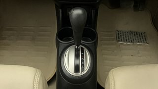 Used 2016 Honda Amaze 1.2L VX CVT Petrol Automatic interior GEAR  KNOB VIEW