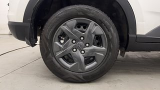 Used 2023 Hyundai Venue SX 1.2 Petrol Petrol Manual tyres RIGHT REAR TYRE RIM VIEW