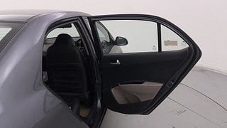 Used 2019 Hyundai Xcent [2017-2019] SX  Petrol+CNG (Outside Fitted) Petrol+cng Manual interior RIGHT REAR DOOR OPEN VIEW