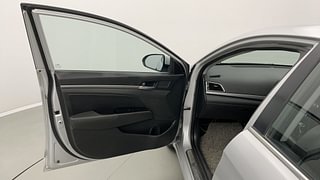 Used 2017 Hyundai Elantra [2016-2022] 2.0 SX(O) AT Petrol Automatic interior LEFT FRONT DOOR OPEN VIEW
