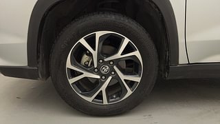 Used 2023 Toyota Urban Cruiser Hyryder V Hybrid Hybrid Automatic tyres LEFT FRONT TYRE RIM VIEW