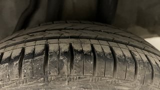 Used 2016 Honda Amaze 1.2L VX CVT Petrol Automatic tyres LEFT REAR TYRE TREAD VIEW