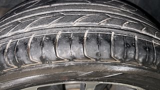 Used 2019 Maruti Suzuki Ciaz Alpha Petrol Petrol Manual tyres RIGHT REAR TYRE TREAD VIEW