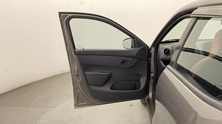 Used 2016 Renault Kwid [2017-2019] RXT 1.0 SCE Special Petrol Manual interior LEFT FRONT DOOR OPEN VIEW