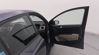 Used 2019 Hyundai Xcent [2017-2019] SX  Petrol+CNG (Outside Fitted) Petrol+cng Manual interior RIGHT FRONT DOOR OPEN VIEW