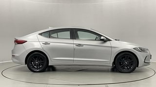 Used 2017 Hyundai Elantra [2016-2022] 2.0 SX(O) AT Petrol Automatic exterior RIGHT SIDE VIEW