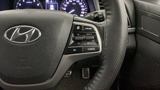 Used 2017 Hyundai Elantra [2016-2022] 2.0 SX(O) AT Petrol Automatic top_features Cruise control