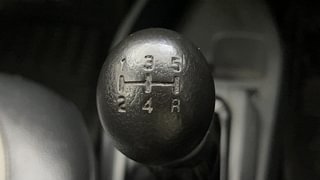 Used 2014 Maruti Suzuki Alto 800 Lxi Petrol Manual interior GEAR  KNOB VIEW