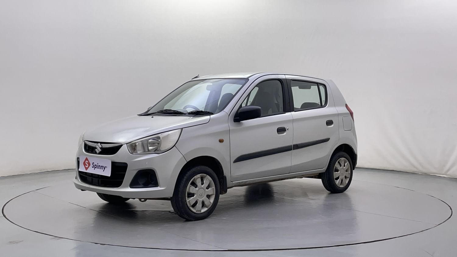 LEFT FRONT CORNER VIEW
