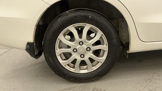 Used 2016 Honda Amaze 1.2L VX CVT Petrol Automatic tyres RIGHT REAR TYRE RIM VIEW