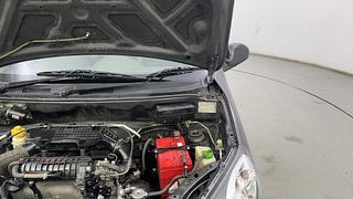 Used 2014 Maruti Suzuki Alto 800 Lxi Petrol Manual engine ENGINE LEFT SIDE HINGE & APRON VIEW