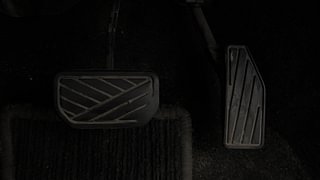Used 2019 Maruti Suzuki XL6 Alpha AT Petrol Petrol Automatic interior PEDALS VIEW