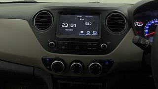Used 2019 Hyundai Xcent [2017-2019] SX  Petrol+CNG (Outside Fitted) Petrol+cng Manual top_features Integrated (in-dash) music system