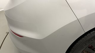 Used 2017 Hyundai Elantra [2016-2022] 2.0 SX(O) AT Petrol Automatic dents MINOR SCRATCH