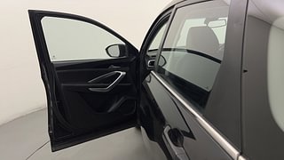 Used 2020 MG Motors Hector 1.5 Sharp DCT Petrol Automatic interior LEFT FRONT DOOR OPEN VIEW